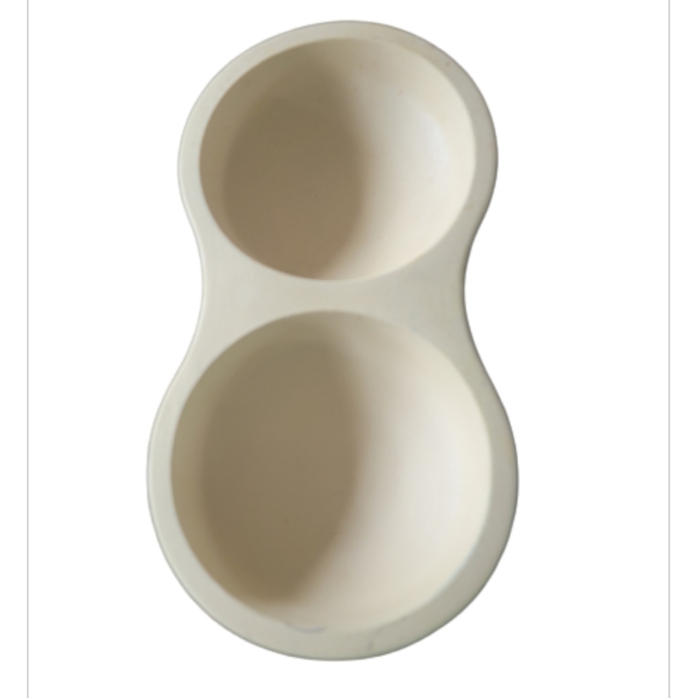 Pampered Chef stoneware egg cooker #5133. Never used.